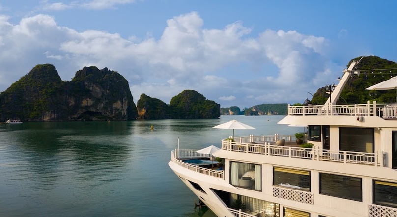 Ha Long Bay | Hermes Cruise 2 Days 1 Night