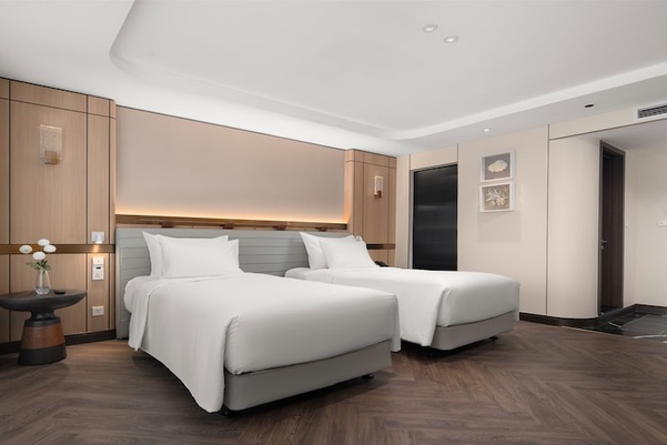 Veranda Suite
