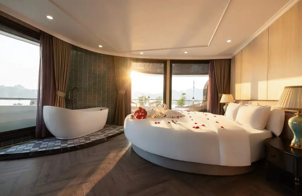 Honeymoon Suite